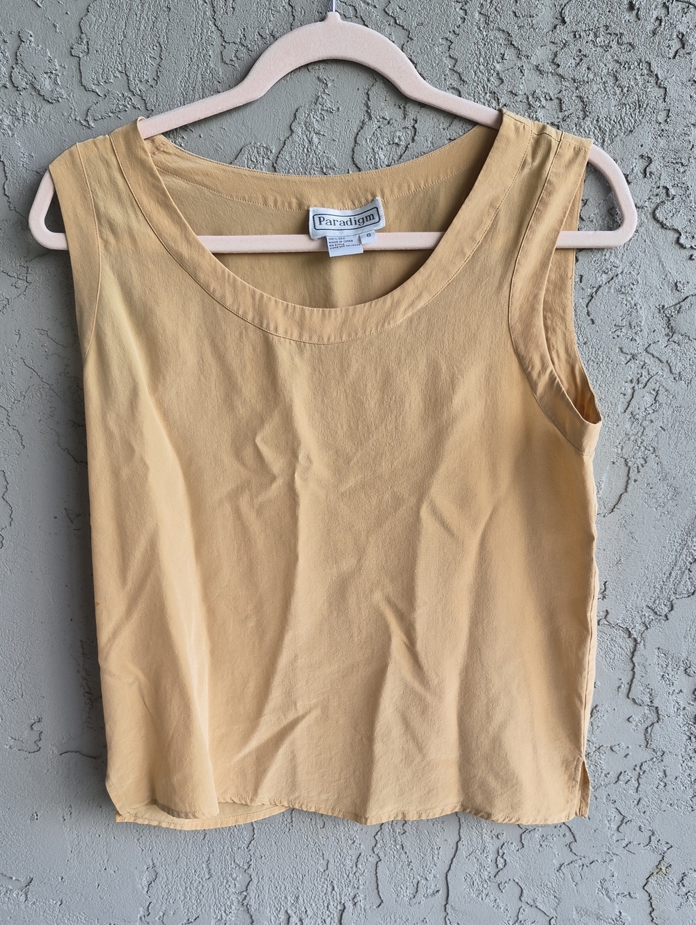 Paradigm Sleeveless Scoop Neck Tank in Light Beige